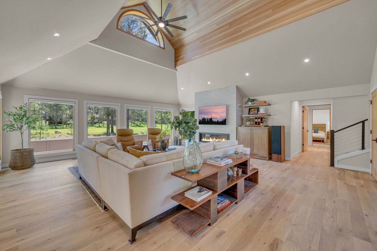 interior of Sunriver vacation rental
